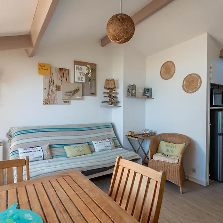 6 Personnes A Avec Parking, Balcon Et Local A Velos - Fr-1-50-126 Апартаменты